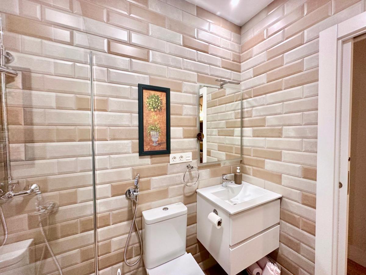 Fabuloso Apartamento Azacayas City Center Granada Ngoại thất bức ảnh